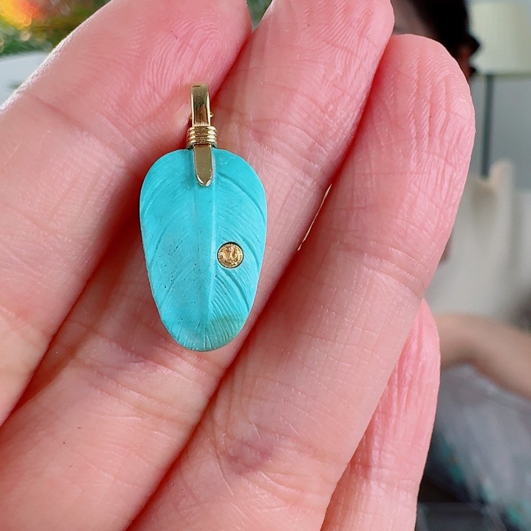 绿松石珠宝奇石18K金镶嵌