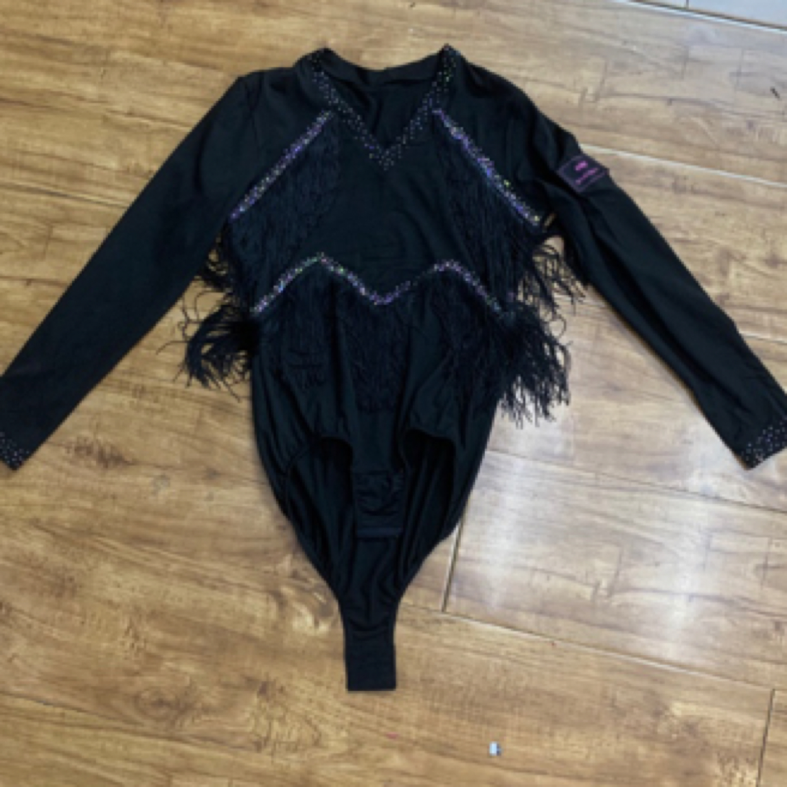 Ｖ领  多层流苏 连体上衣