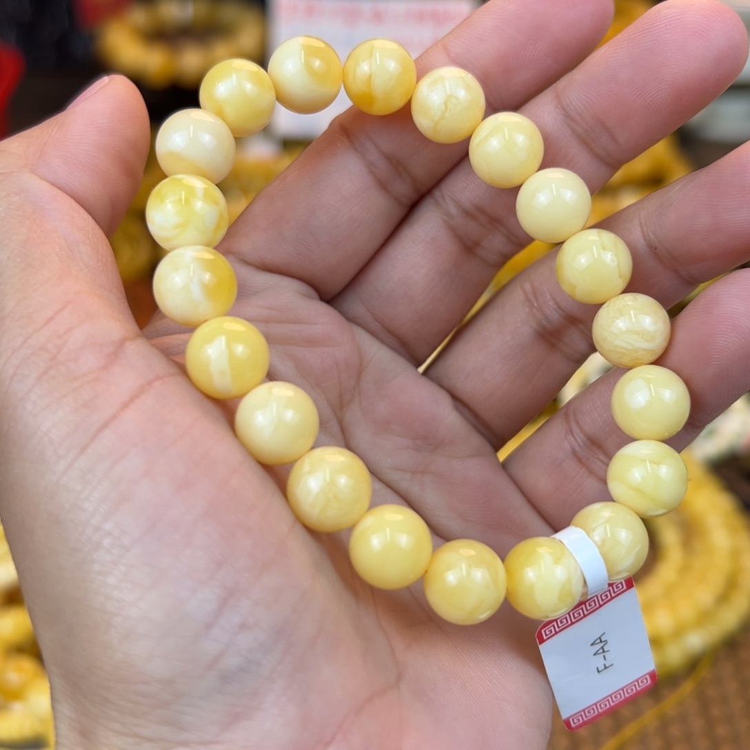 琥珀裸石未镶嵌jbbbbbbnnn