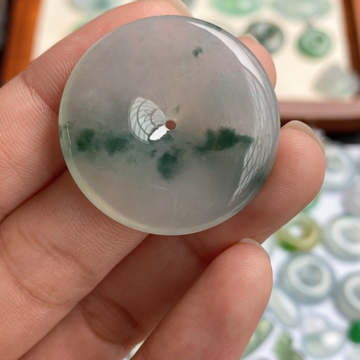 【闪购商品】翡翠颈饰未镶嵌卡31.8平安扣