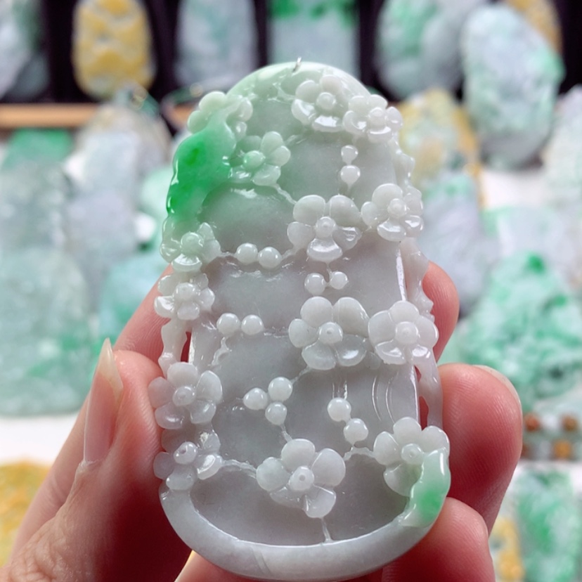 【闪购商品】翡翠吊坠(不含链)未镶嵌