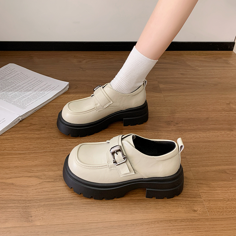 复古英伦风百搭小皮鞋女2026春季新款松糕厚底增高配裙子乐福单鞋