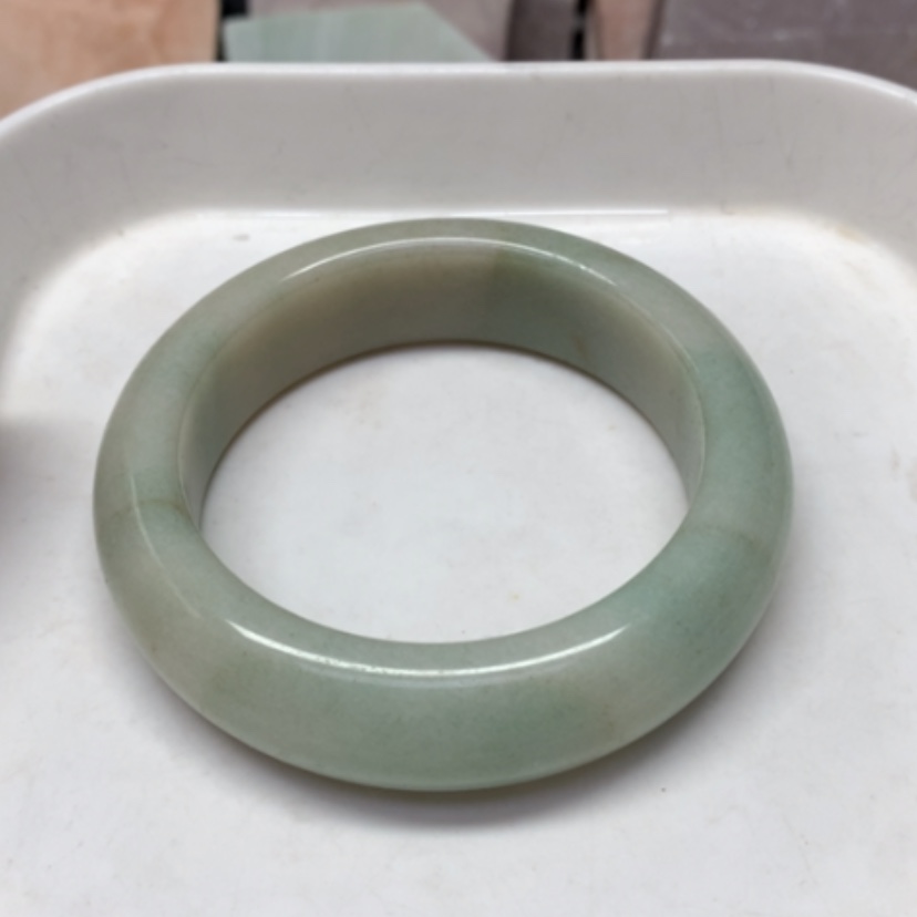 【闪购商品】未镶嵌手镯石英岩玉58.2