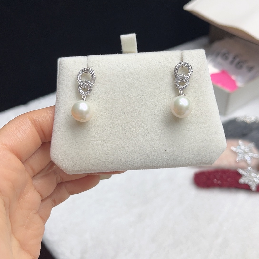 银S925镶嵌淡水珍珠耳饰
