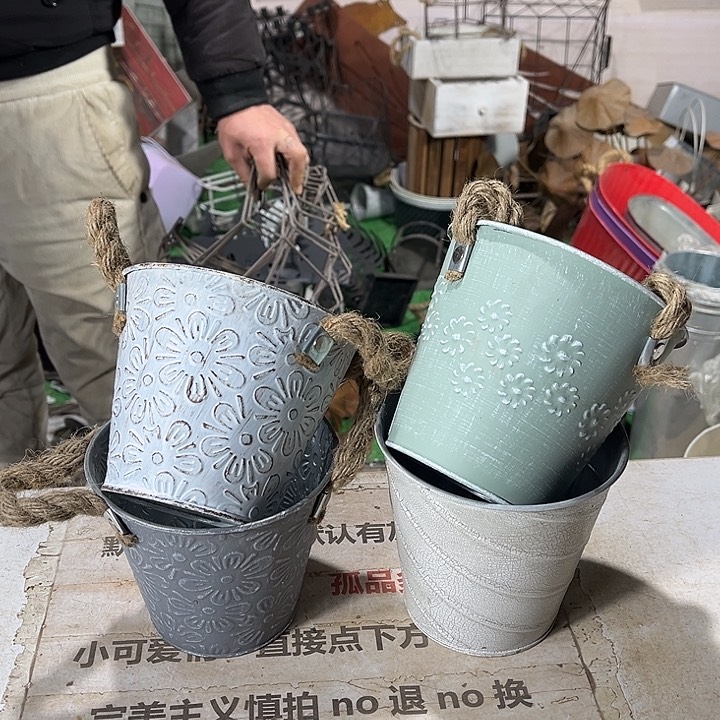 铁艺默认瑕疵介意勿拍发出不退不换