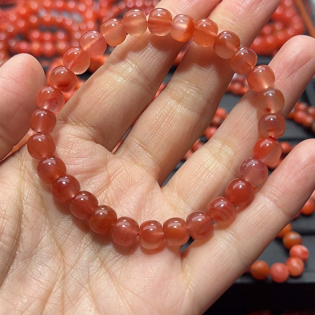 南红玛瑙手链未镶嵌