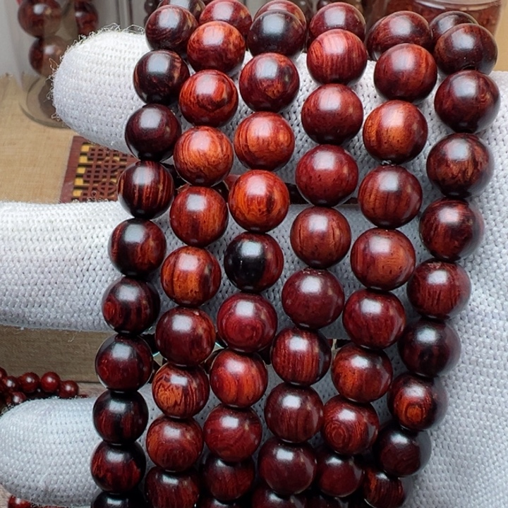 木木本海南红降花梨公0.8圆珠单圈