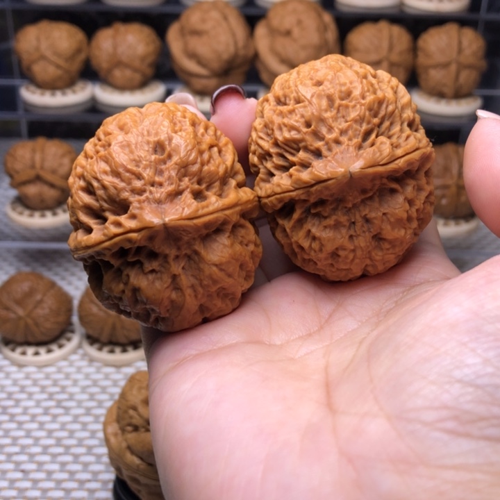 把件文玩核桃8号铁头49尺78克