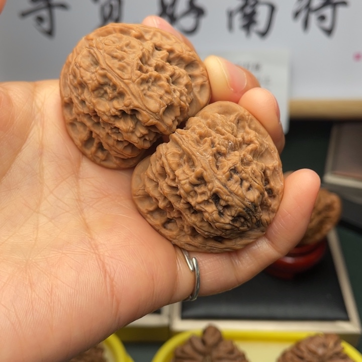 文玩核桃吊坠404035尺三角矮团