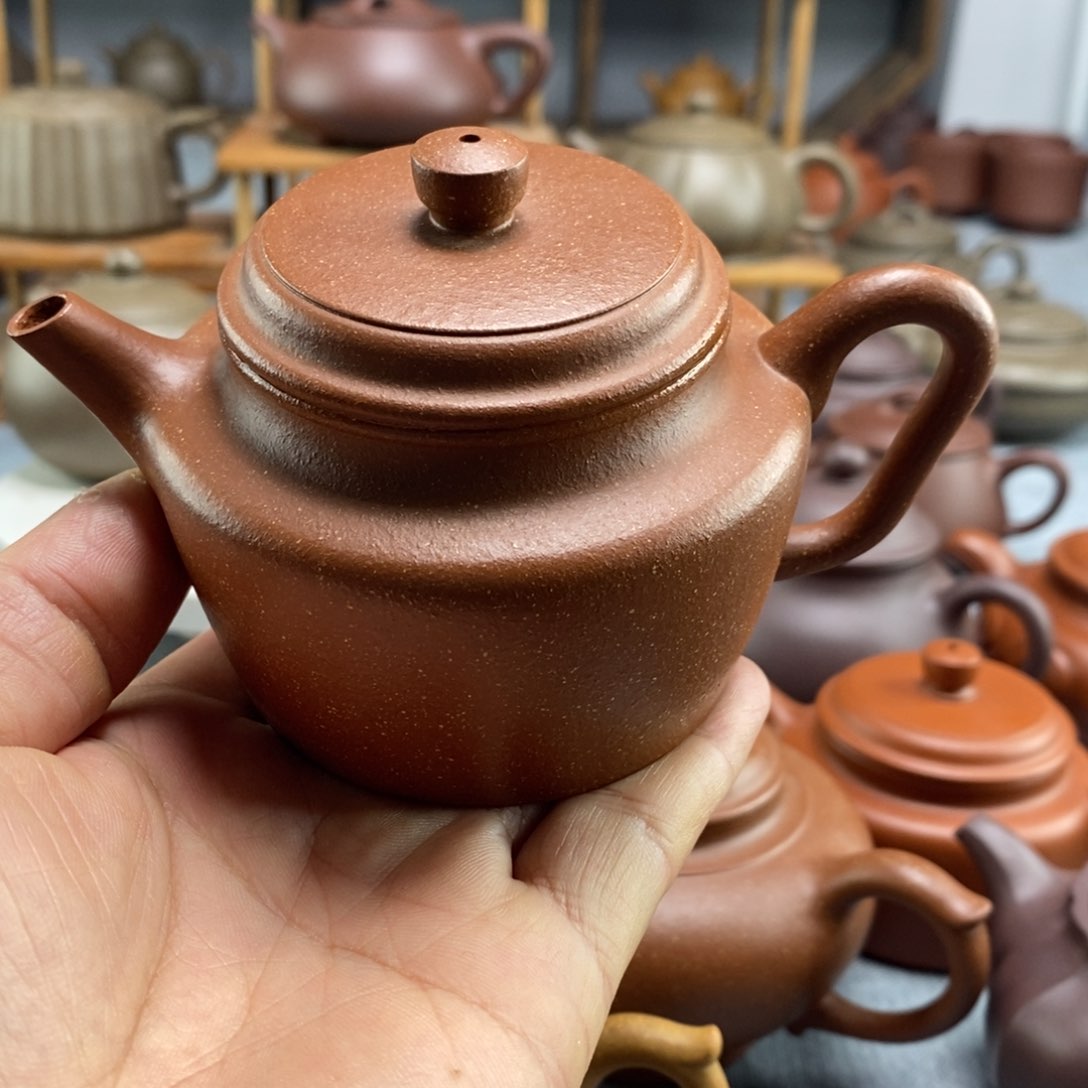 紫砂茶壶秋****雪红降坡德中