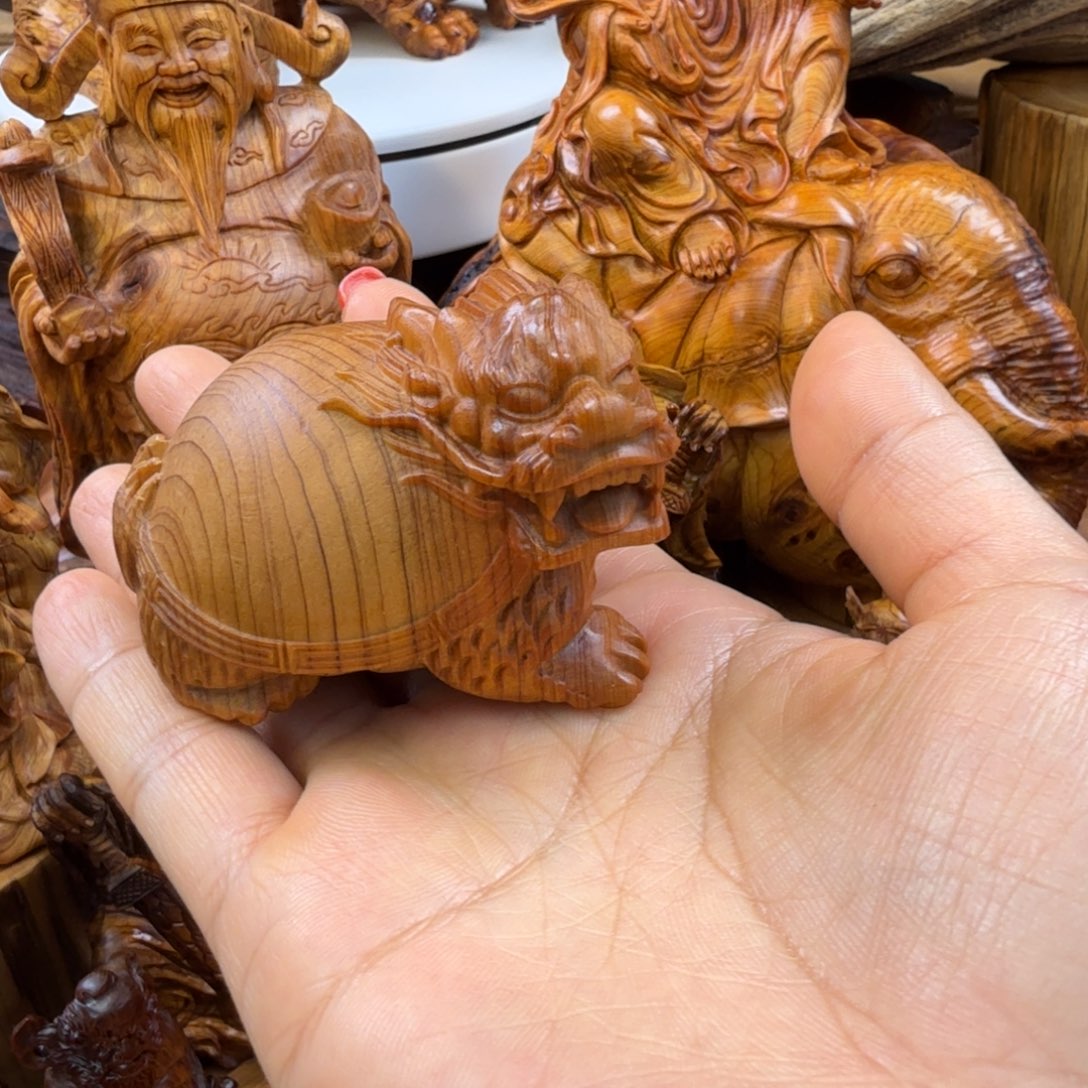 夜***王柏木龙龟骨料手把