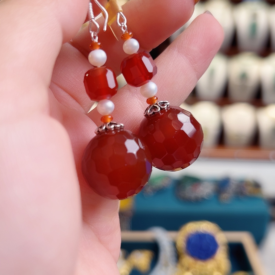 玛瑙未镶嵌挂件耳环