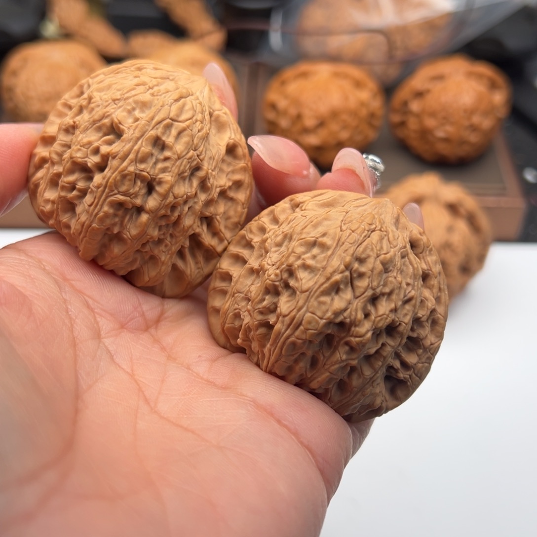 文玩核桃把件泥鳅43