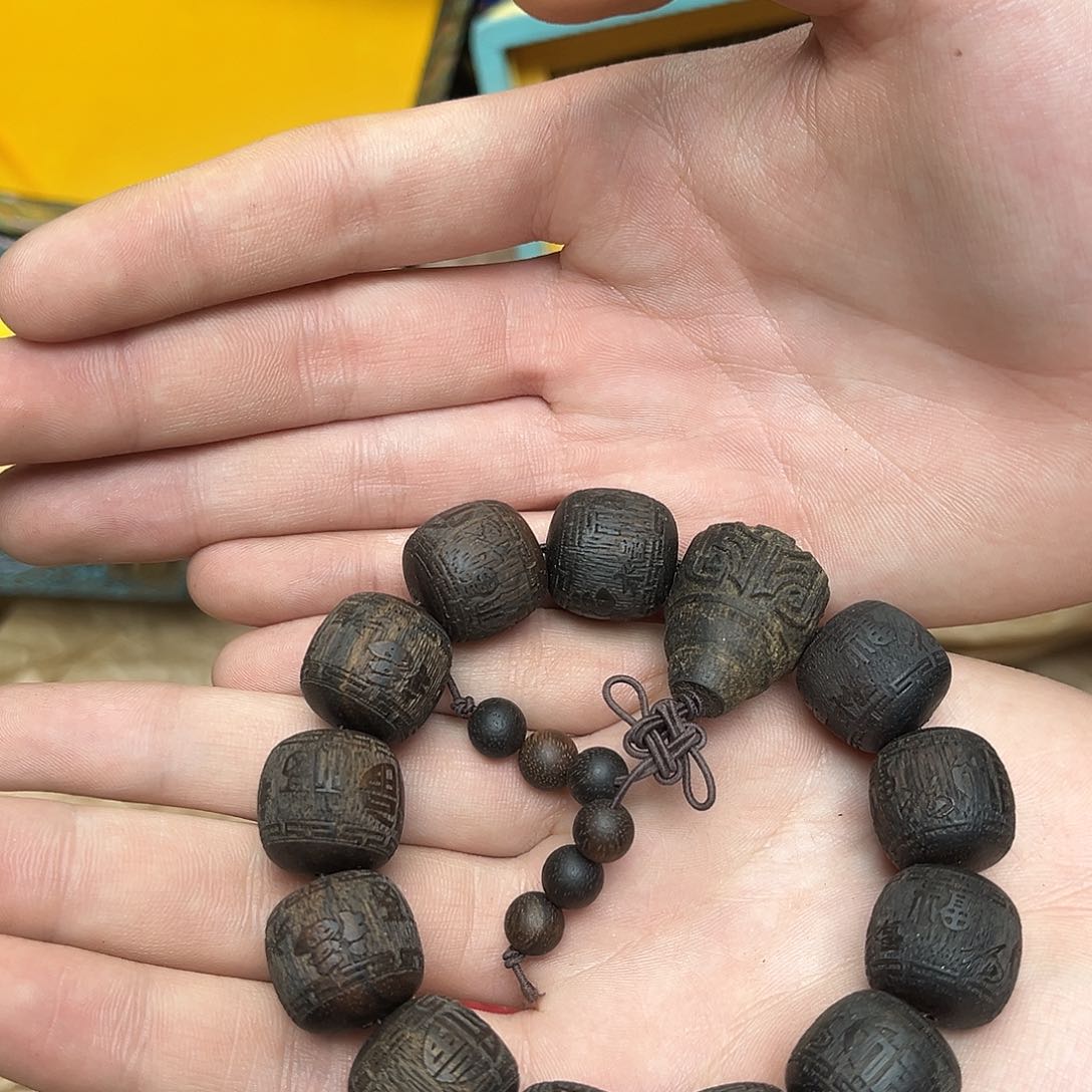 大叶紫檀（黑酸枝木类）