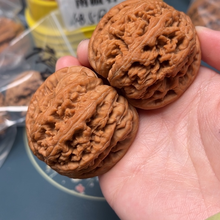 文玩核桃吊坠47-35573-05