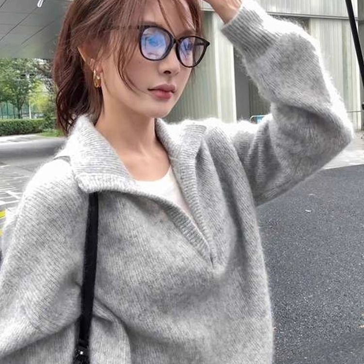 韩系灰色翻领毛衣2025秋冬秋季新款高级软糯气质宽松慵懒针织上衣