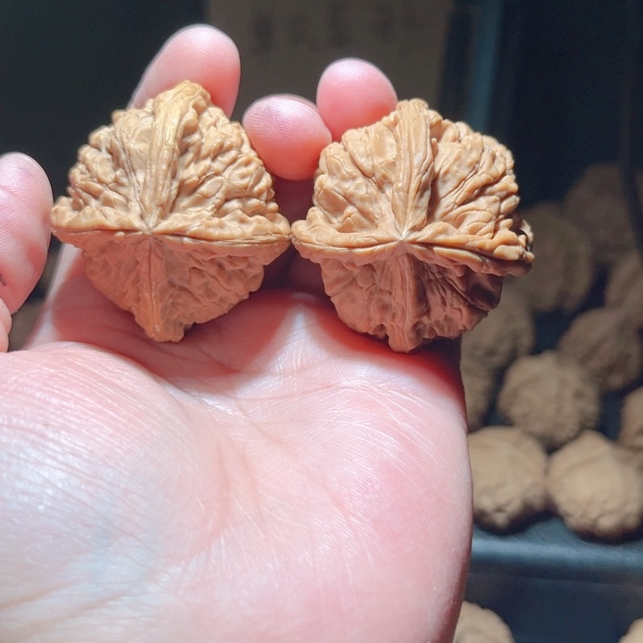 ****࿐吊坠文玩核桃文玩