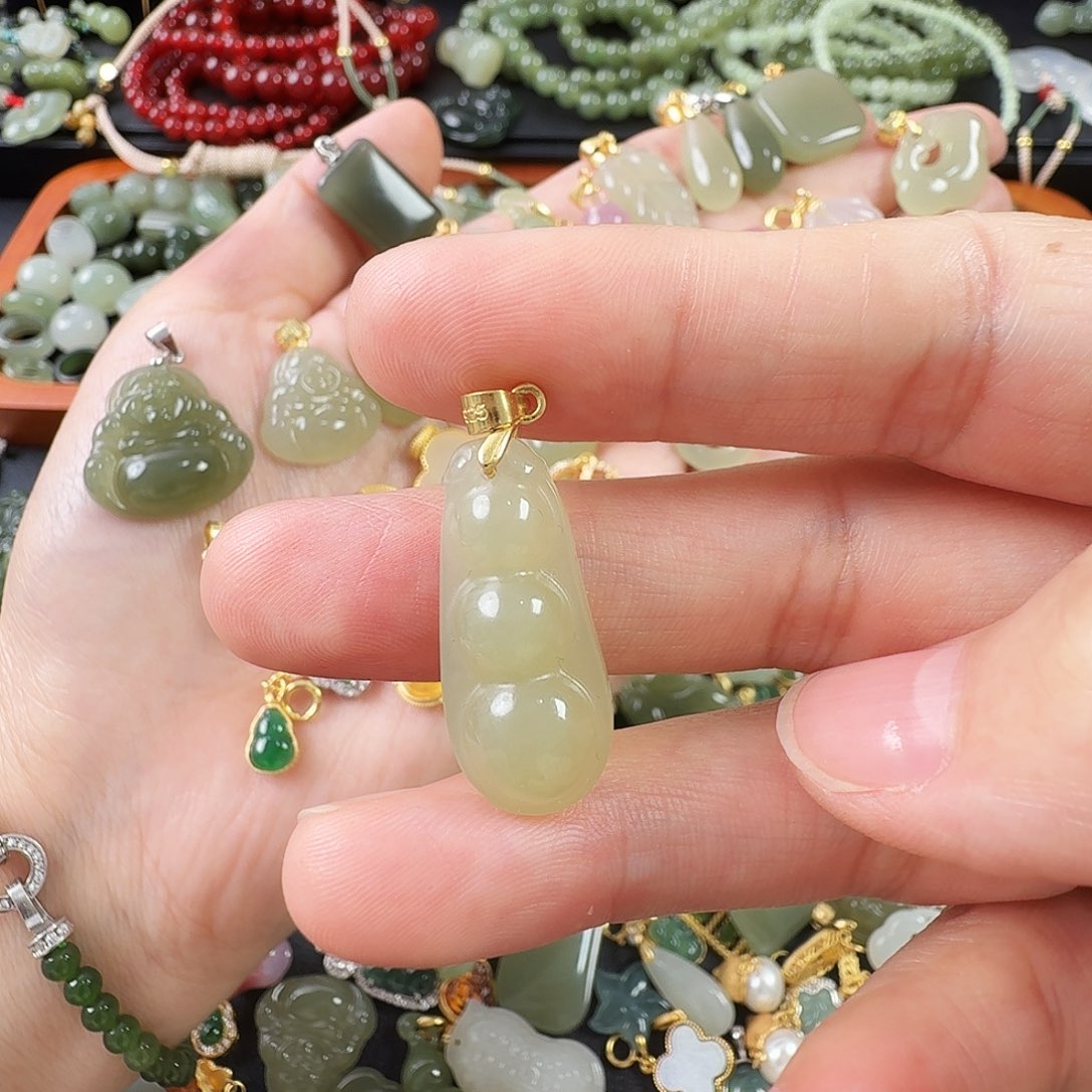 和田玉银S925镶嵌颈饰