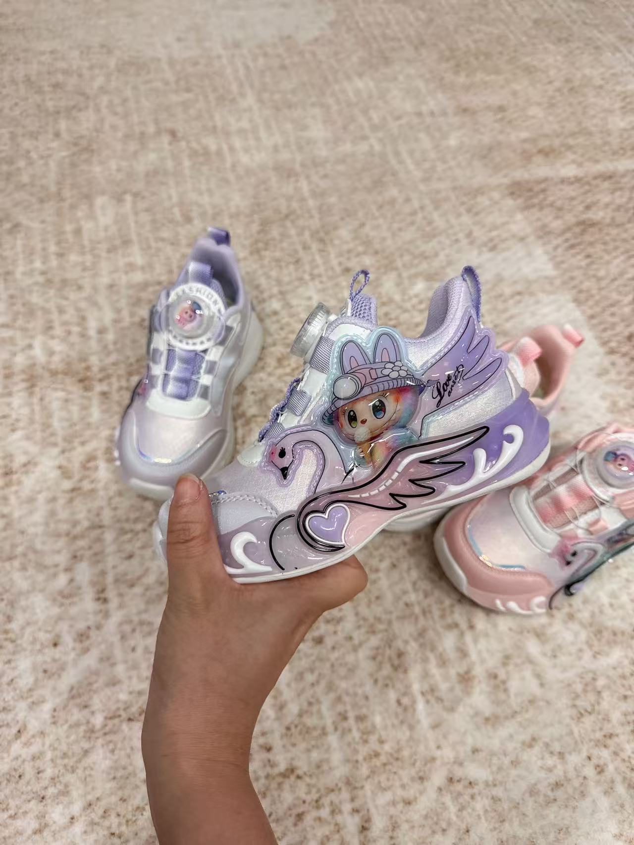 D2533儿童时尚百搭舒适四季宽带等运动老爹鞋