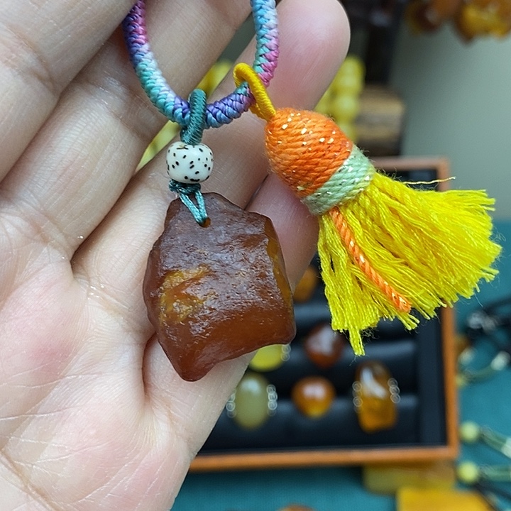 蜜蜡未镶嵌裸石钥匙扣