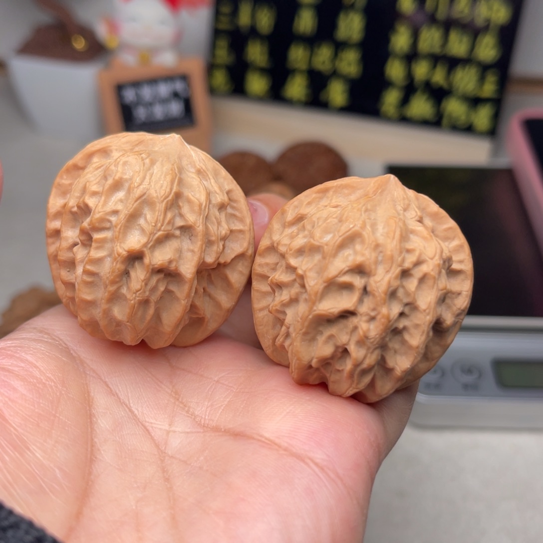 文玩核桃把件平闷