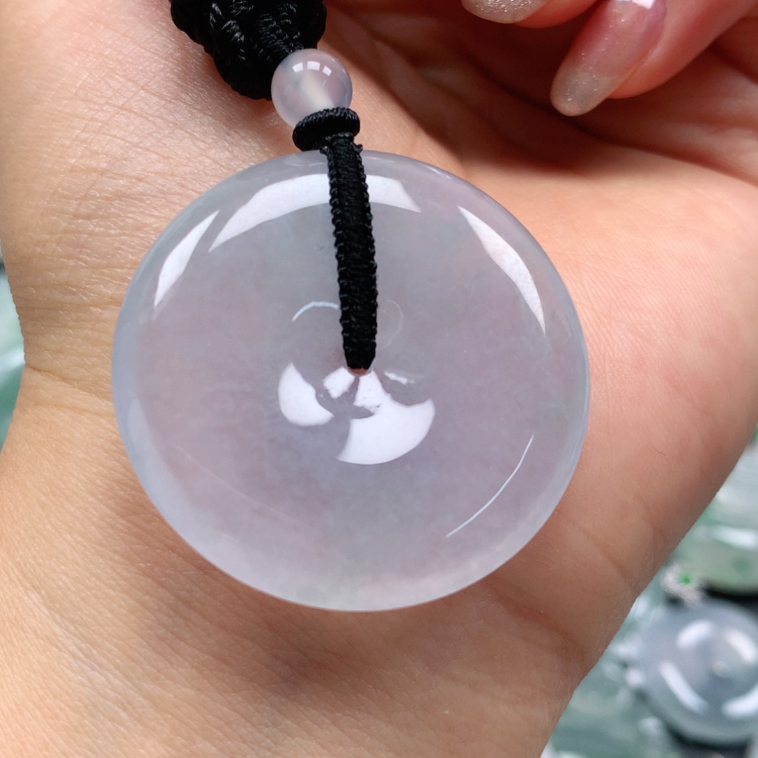 翡翠颈饰未镶嵌天然翡翠