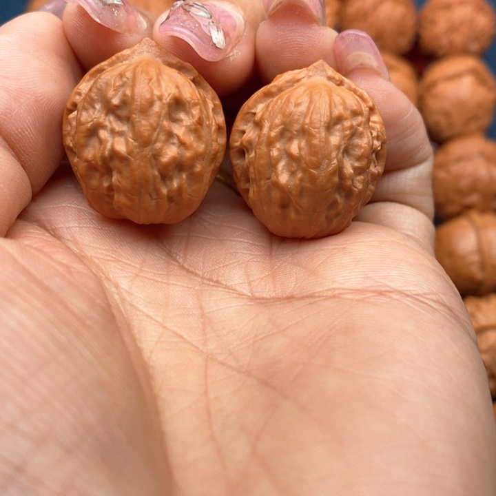 文玩核桃把件手捻