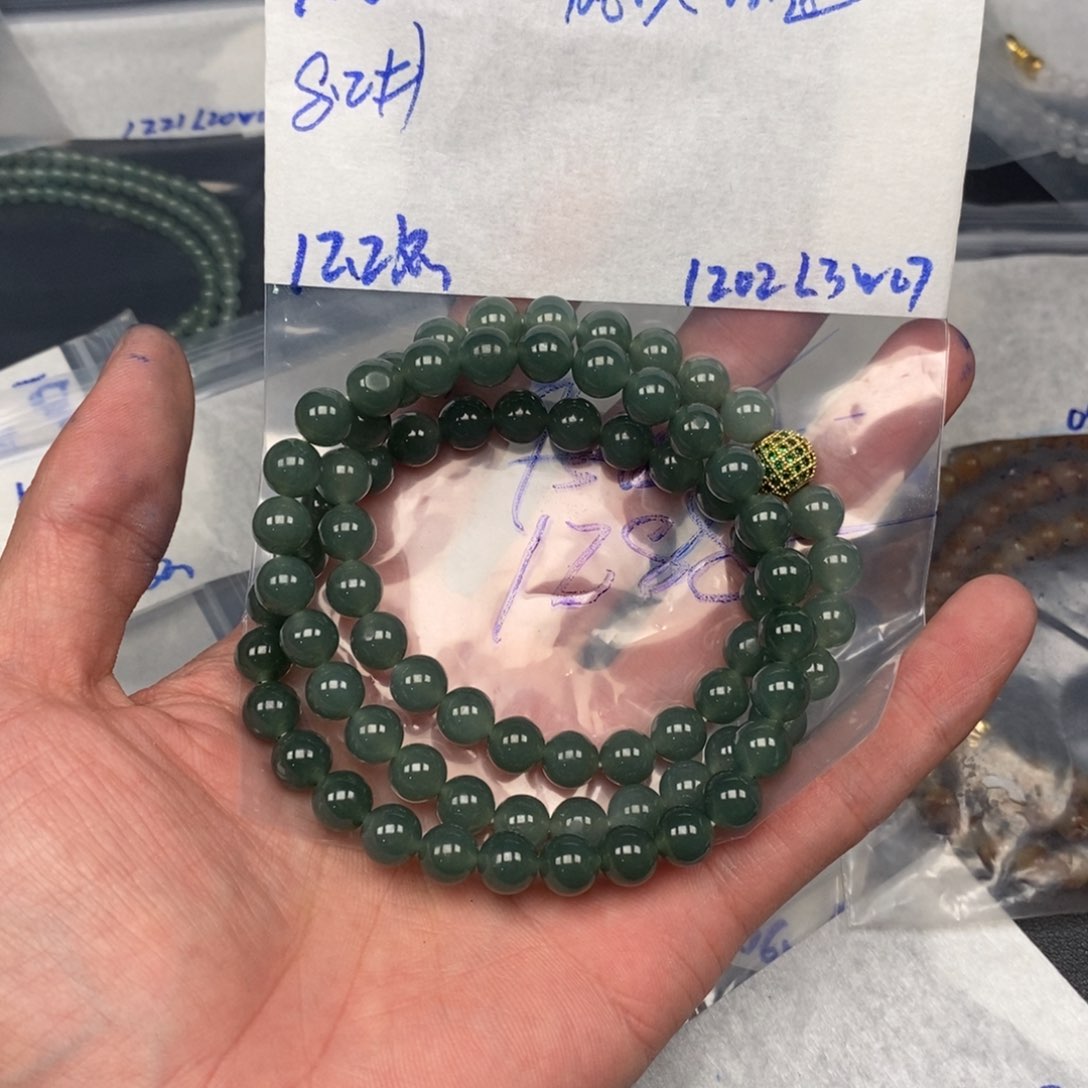 定制翡翠未镶嵌风**过