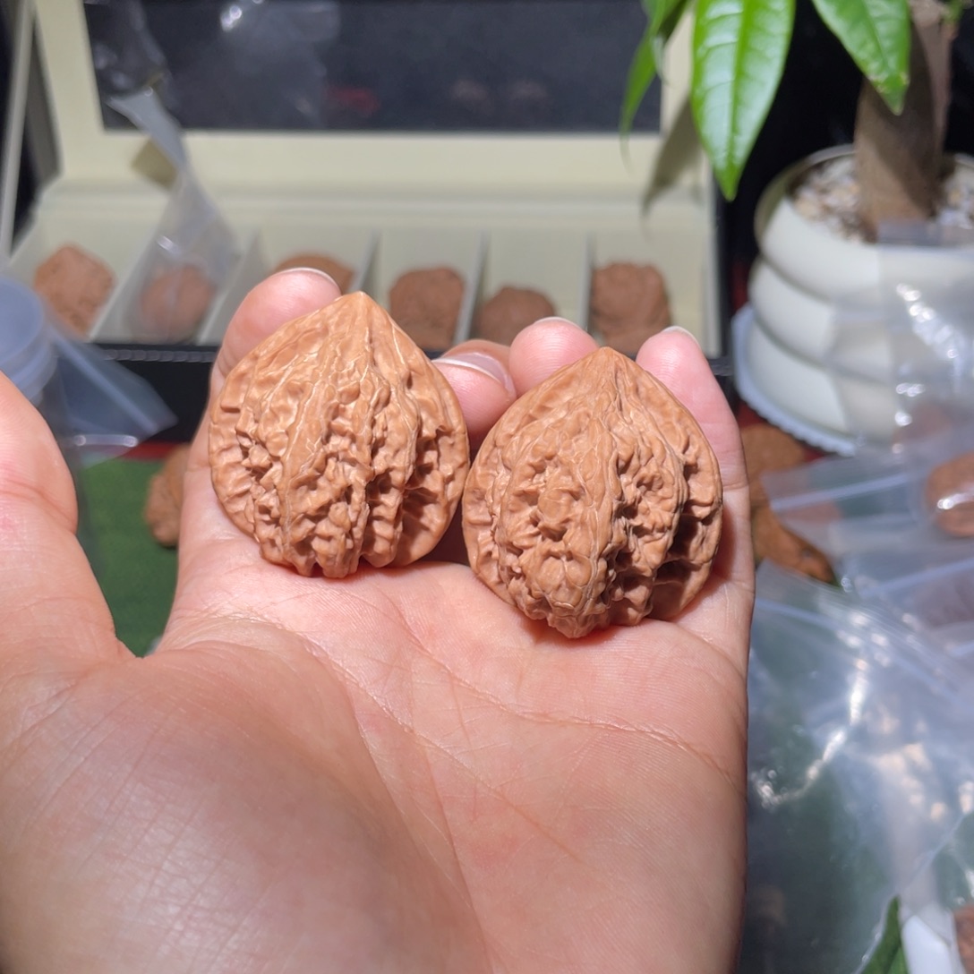 文玩核桃把件40火焰马蹄