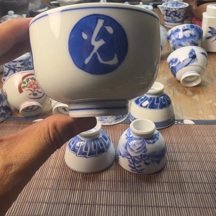 瓷片青花瓷器杯子茶具