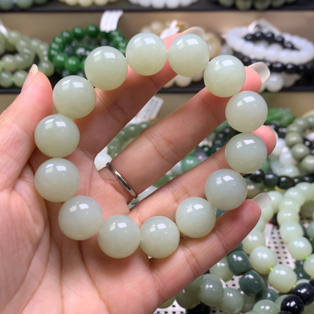 和田玉手链未镶嵌