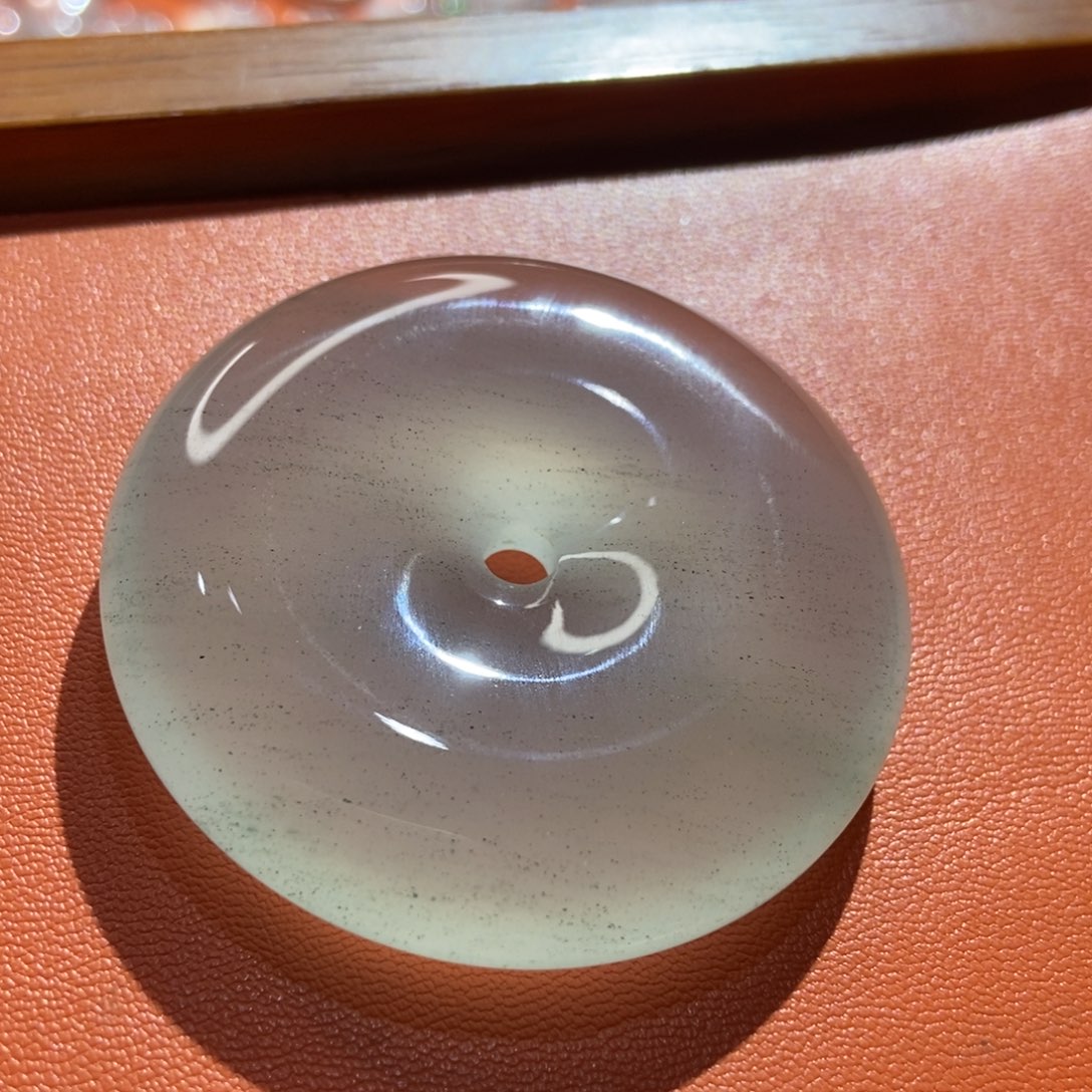 小***雨石英质玉未镶嵌颈饰