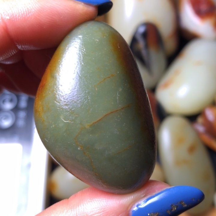 和田玉未镶嵌珠宝奇石