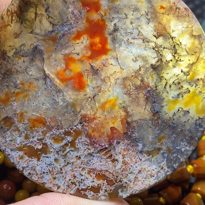 玛瑙/玉髓颈饰未镶嵌文*贵