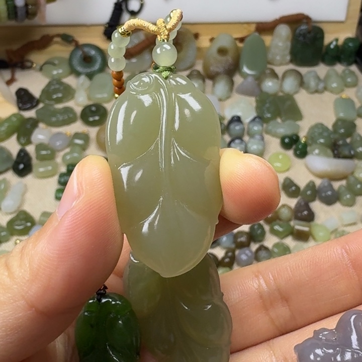 前***开和田玉（糖玉）未镶嵌车挂