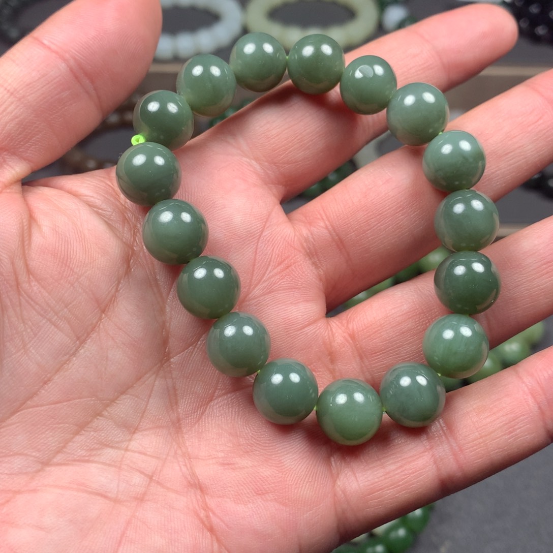 和田玉未镶嵌手链