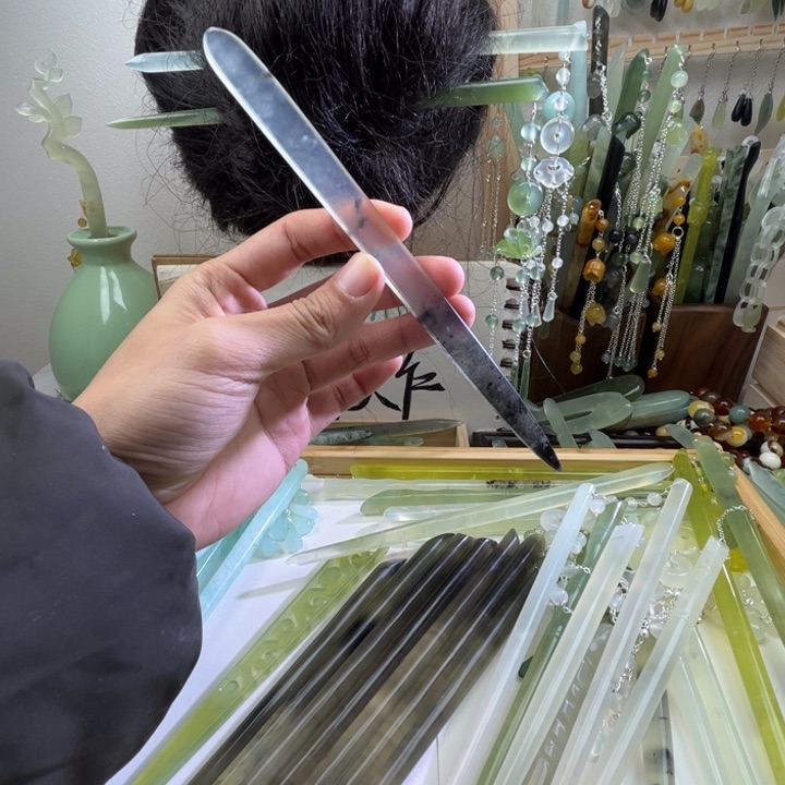 蛇纹石玉发饰未镶嵌长度17.5