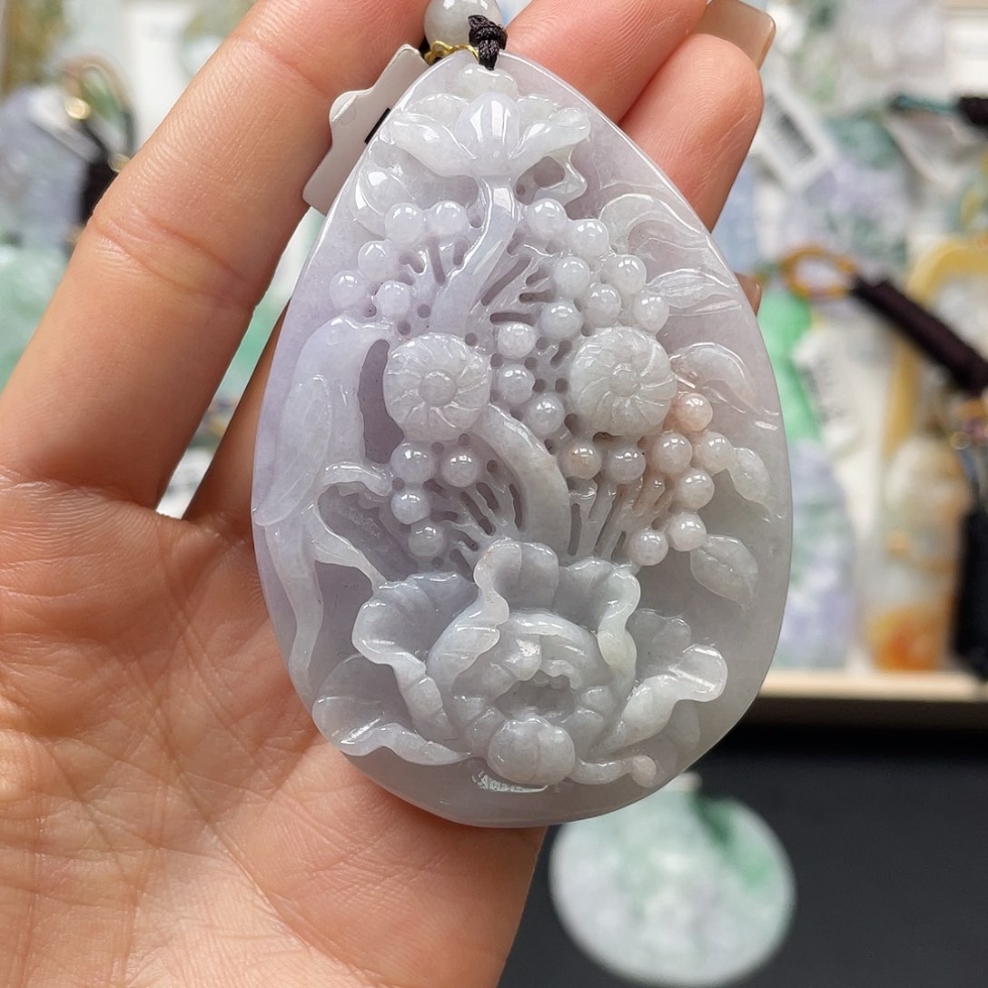 翡翠吊坠(不含链)未镶嵌