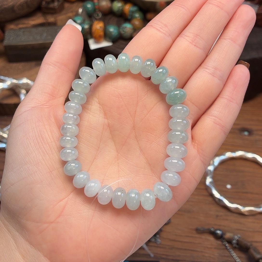 祥***瑞翡翠未镶嵌手链定制