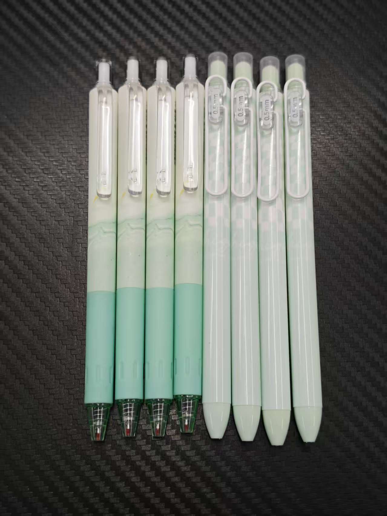 【发8支-绿杆（黑）】【4支贝发云海间+4支慕乐香草棋盘格】