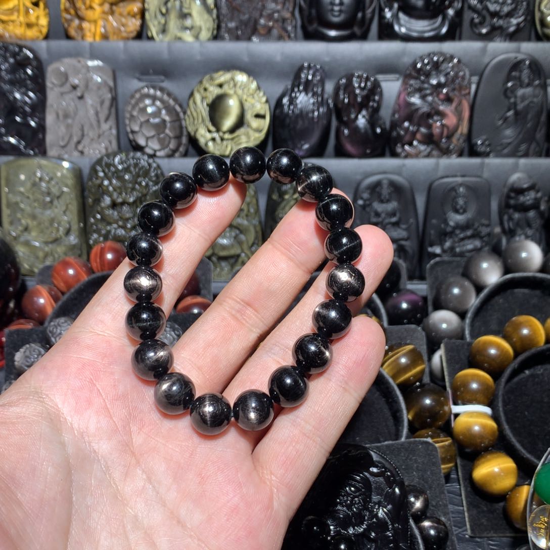 辉石手串未镶嵌小**?