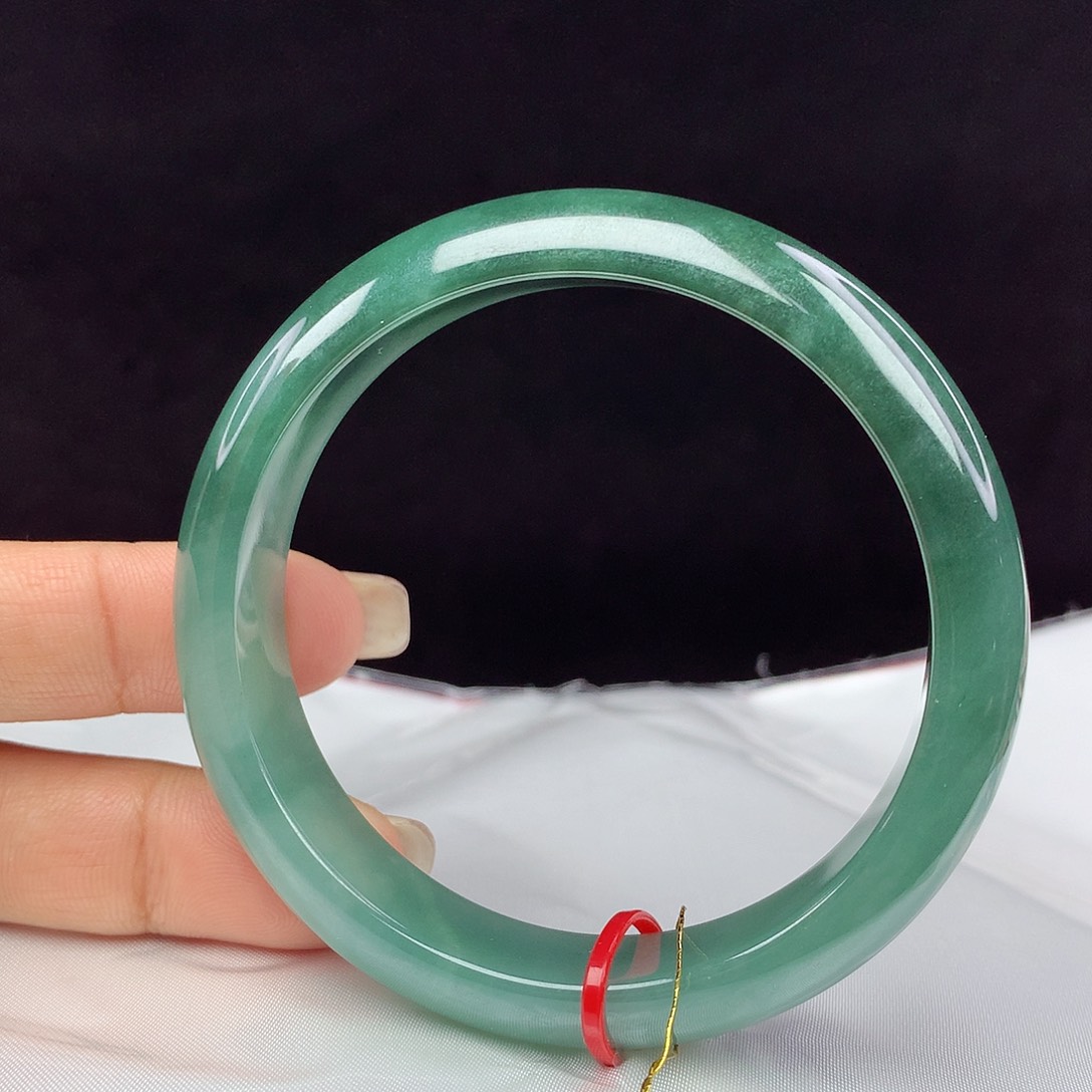 翡翠手镯未镶嵌58圈 4014