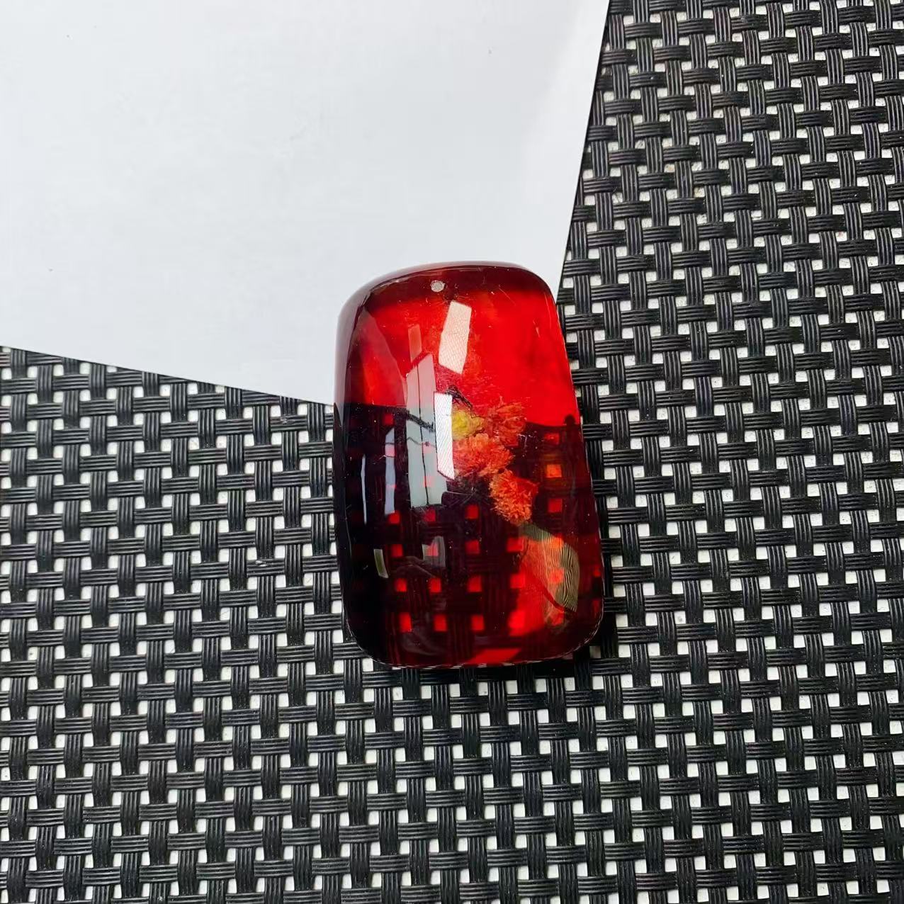 [石矿]A601虫魄方牌吊坠