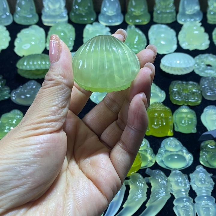 一***8蛇纹石玉未镶嵌颈饰