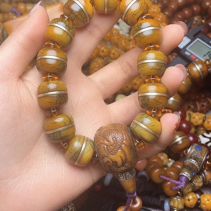 刚*创意设计创意设计