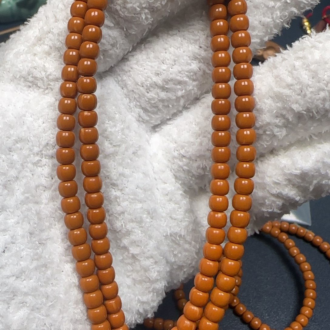 手串橄榄核老挝脖挂老型三花微白5.3福利