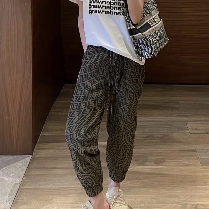 99新 FENDI/芬迪 CZF1501/FENDI/芬迪/满印休闲裤/尺码36