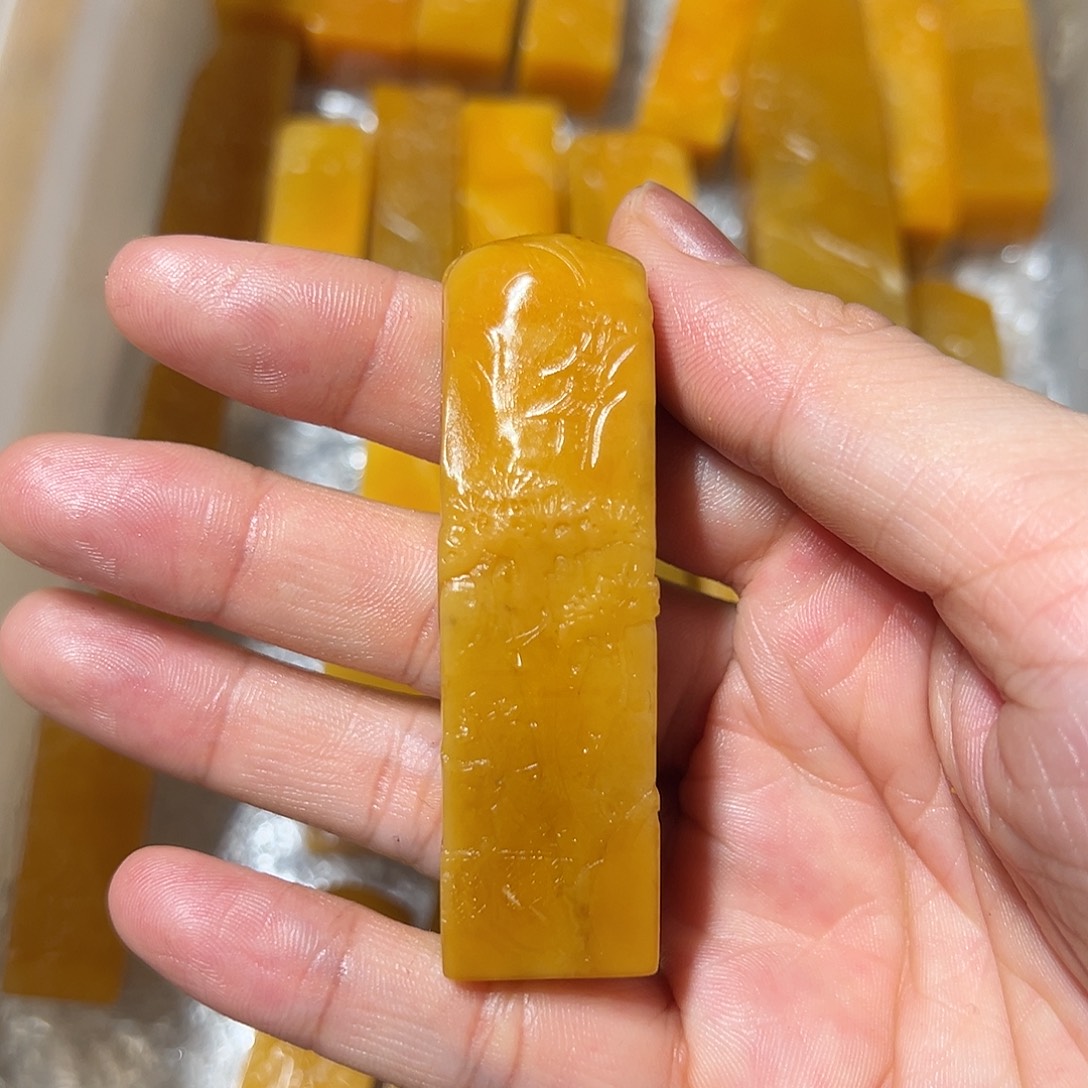 寿山石随机批发1个