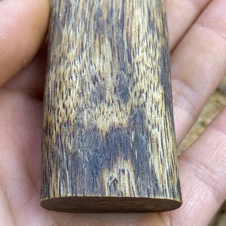 美****沉香沉香碎屑棋楠牌子克重16克