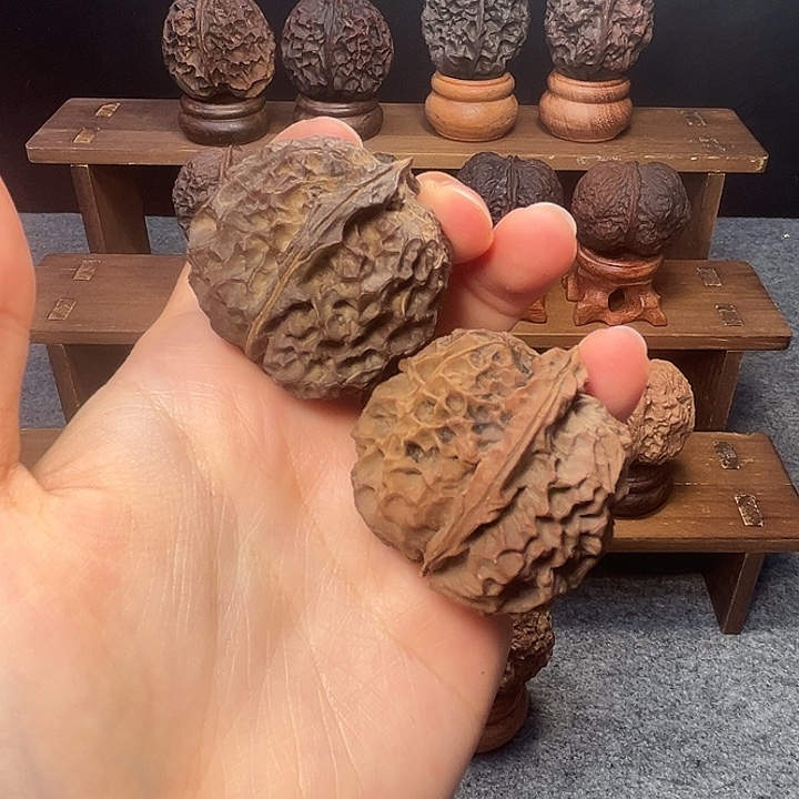 文玩核桃吊坠z凤凰牡丹39mm